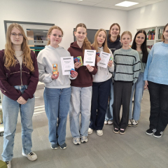 Skolas dambretes turnīrā.