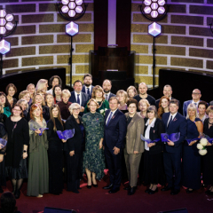 Balvas saņemšanas kopbilde