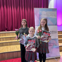 Skatuves runas konkursā