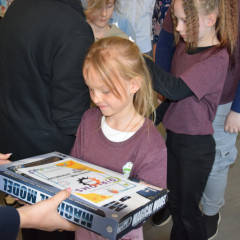 Jauno inženieru dienas nodarbībā