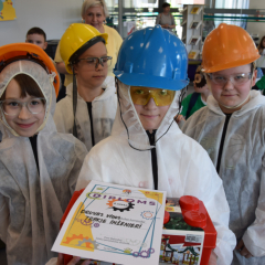 Jauno inženieru dienas nodarbībā