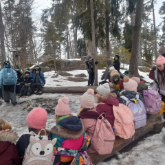 Mācību diena mežā.